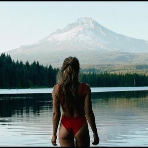 Gemini Mountain Swimwear Small Red bikini